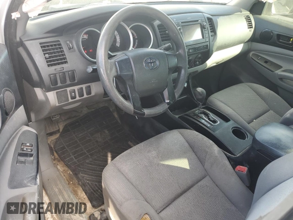 2013 Toyota Tacoma PreRunner with VIN 5TFTU4GN6DX041921, listed as a Copart auction lot 44636685 with 209,818 mi miles and Clean Title. Bid and sale history available at carsss.com. Image 8.