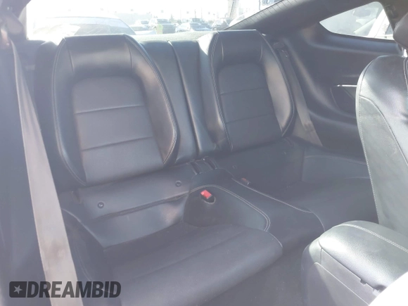 2019 Ford Mustang EcoBoost with VIN 1FA6P8TH3K5172668, listed as a IAAI auction lot 41059758 with 115,224 mi miles and . Bid and sale history available at carsss.com. Image 8.