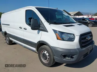 2020 Ford Transit Cargo z VIN 1FTBR1Y83LKA67103, wystawiony jako IAAI lot #42408599 z przebiegiem 76 837 mil mil oraz . Historia ofert i sprzedaży dostępna na DreamBid. Obrazek 1.