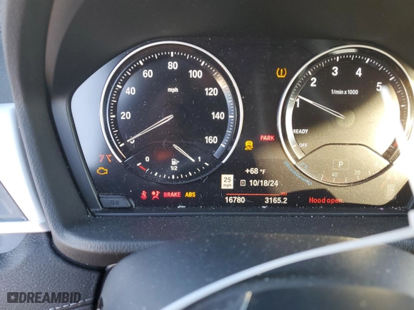 2022 BMW X1 xDrive28i with VIN WBXJG9C09N5U92203, listed as a Copart auction lot 76762314 with 16,780 mi miles and Salvage Title. Bid and sale history available at carsss.com. Image 9.