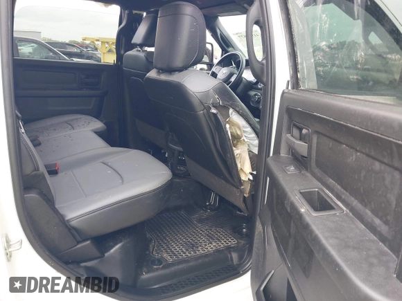 2024 Ram 2500 Tradesman with VIN 3C6UR5HJ1RG114588, listed as a IAAI auction lot 41923877 with 1,800 mi miles and . Bid and sale history available at DreamBid. Image 8.