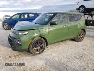 2022 Kia Soul EX with VIN KNDJ33AU7N7155089, listed as a Copart auction lot 85808124 with 37,485 mi miles and Salvage Title. Bid and sale history available at carsss.com. Image 1.