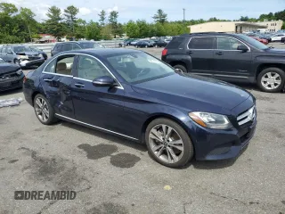2018 Mercedes-Benz C 300 with VIN 55SWF4JB0JU276292, listed as a Copart auction lot 58014725 with 82,926 mi miles and Salvage title. Bid and sale history available at DreamBid. Image 4.