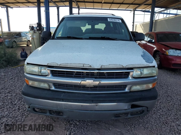 2000 Chevrolet Suburban LT with VIN 3GNFK16T5YG172731, listed as a Copart auction lot 84030214 with 0 mi miles and Clean Title. Bid and sale history available at carsss.com. Image 5.