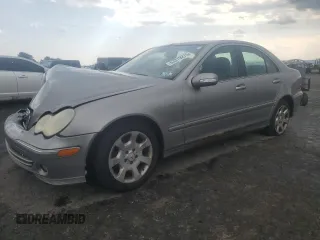 2006 Mercedes-Benz C 280 Luxury with VIN WDBRF92H06F783404, listed as a Copart auction lot 63279275 with 212,832 mi miles and Salvage title. Bid and sale history available at DreamBid. Image 1.