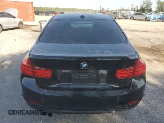 2014 BMW 3 Series 328i z VIN WBA3A5G51ENP27213, wystawiony jako Copart lot #56988805 z przebiegiem 122 517 mil mil oraz Szkoda całkowita • Salvage title. Historia ofert i sprzedaży dostępna na DreamBid. Obrazek 6.