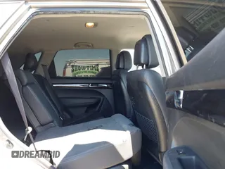 2012 Kia Sorento EX with VIN 5XYKU3A60CG305675, listed as a IAAI auction lot 42647223 with 174,447 mi miles and . Bid and sale history available at DreamBid. Image 8.