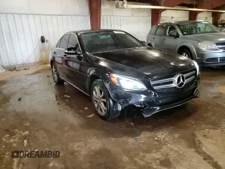 2015 Mercedes-Benz C 300 Luxury z VIN 55SWF4KBXFU079426, wystawiony jako Copart lot #54502225 z przebiegiem 106 060 mil mil oraz Czysty tytuł • Clean title. Historia ofert i sprzedaży dostępna na DreamBid. Obrazek 13.