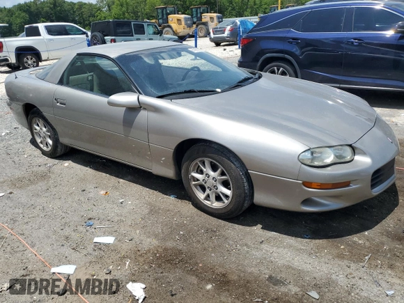 2002 Chevrolet Camaro z VIN 2G1FP22KX22155567, wystawiony jako Copart lot #61451035 z przebiegiem 192 985 mil mil oraz Czysty tytuł • Clean title. Historia ofert i sprzedaży dostępna na DreamBid. Obrazek 4.