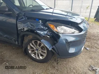 2020 Ford Escape S с VIN 1FMCU0F61LUC62065, выставлен на аукционе IAAI как лот 42442092 с пробегом 47 802 миль миль и . История ставок и продаж доступна на DreamBid. Изображение 6.