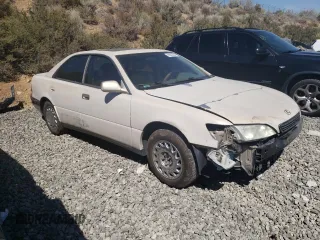 1998 Lexus ES 300 Luxury Sport Sdn with VIN JT8BF28GXW5030072, listed as a Copart auction lot 69242554 with 152,229 mi miles and Salvage Title. Bid and sale history available at carsss.com. Image 4.