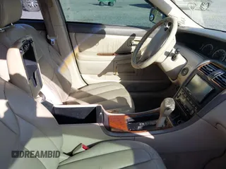 2001 Toyota Avalon XL with VIN 4T1BF28B41U176662, listed as a IAAI auction lot 41740076 with 381,657 mi miles and . Bid and sale history available at carsss.com. Image 5.