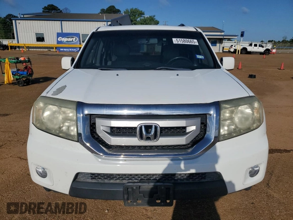 2011 Honda Pilot EX-L with VIN 5FNYF3H67BB032606, listed as a Copart auction lot 51580665 with 204,386 mi miles and Clean Title. Bid and sale history available at carsss.com. Image 5.