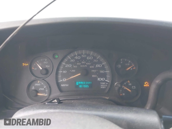 2004 Chevrolet Express Cargo Van with VIN 1GCGG25U541120927, listed as a IAAI auction lot 41279971 with 181,985 mi miles. Bid and sale history available at carsss.com. Image 7.