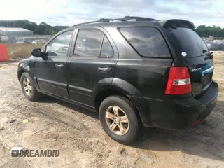 2007 Kia Sorento LX z VIN KNDJD736575665717, wystawiony jako IAAI lot #42383426 z przebiegiem 242 401 mil mil oraz . Historia ofert i sprzedaży dostępna na DreamBid. Obrazek 3.