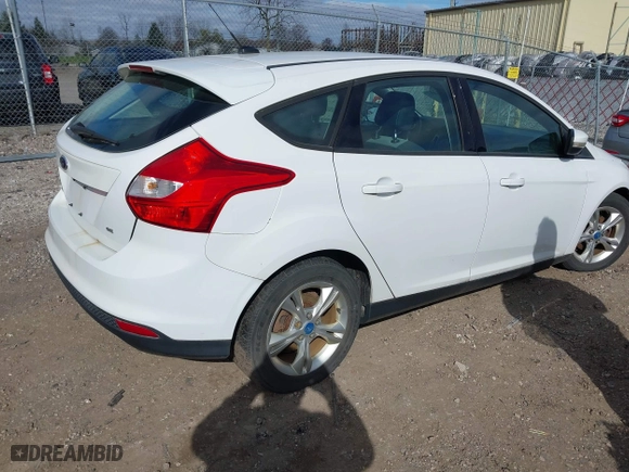 2012 Ford Focus SE with VIN 1FAHP3K27CL311240, listed as a IAAI auction lot 42029992 with 166,688 mi miles. Bid and sale history available at carsss.com. Image 4.