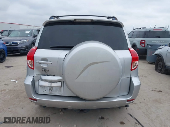 2008 Toyota RAV4 Ltd with VIN JTMZK31V386015551, listed as a IAAI auction lot 41511256 with 188,158 mi miles. Bid and sale history available at carsss.com. Image 17.