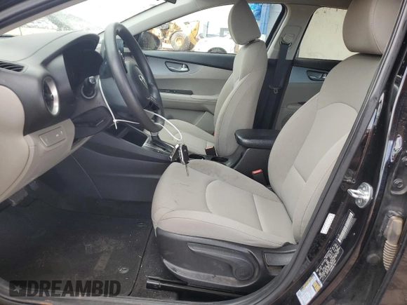 2021 Kia Forte LXS with VIN 3KPF24AD4ME324482, listed as a Copart auction lot 50031245 with 142,112 mi miles and Salvage Title. Bid and sale history available at DreamBid. Image 7.
