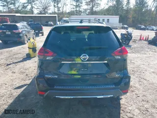 2019 Nissan Rogue SV with VIN KNMAT2MTXKP509941, listed as a IAAI auction lot 41125153 with 105,061 mi miles. Bid and sale history available at carsss.com. Image 16.