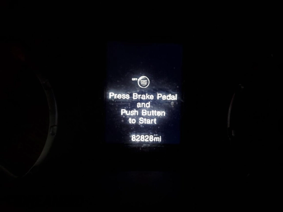 2020 Jeep Renegade Sport z VIN ZACNJBAB7LPL94803, wystawiony jako Copart lot #49058345 z przebiegiem 82 828 mil mil oraz Szkoda całkowita • Salvage title. Historia ofert i sprzedaży dostępna na DreamBid. Obrazek 9.