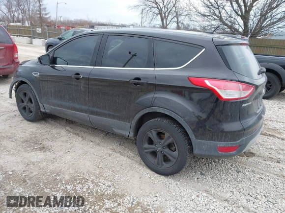 2013 Ford Escape SE z VIN 1FMCU9G97DUC22555, wystawiony jako IAAI lot #41707723 z przebiegiem 151 862 mil mil oraz . Historia ofert i sprzedaży dostępna na DreamBid. Obrazek 3.