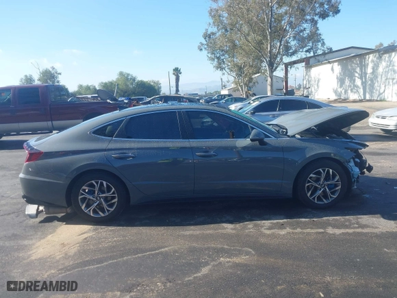2020 Hyundai Sonata SEL with VIN 5NPEF4JA9LH043973, listed as a IAAI auction lot 41733602 with 56,972 mi miles. Bid and sale history available at carsss.com. Image 14.