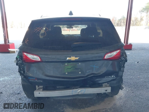 2018 Chevrolet Equinox LT with VIN 2GNAXSEV7J6263151, listed as a IAAI auction lot 40644330 with 136,428 mi miles. Bid and sale history available at carsss.com. Image 17.