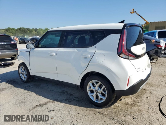 2025 Kia Soul LX with VIN KNDJ23AU2S7931921, listed as a Copart auction lot 53174045 with 11,324 mi miles and Salvage Title. Bid and sale history available at carsss.com. Image 2.