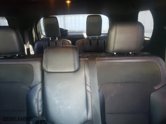 2018 Ford Explorer XLT with VIN 1FM5K7D85JGB27002, listed as a Copart auction lot 47095175 with 145,233 mi miles and Salvage Title. Bid and sale history available at carsss.com. Image 10.
