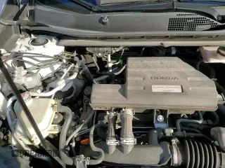2020 Honda CR-V LX with VIN 5J6RW2H25LA007008, listed as a Copart auction lot 70015115 with 31,593 mi miles and Salvage title. Bid and sale history available at DreamBid. Image 16.
