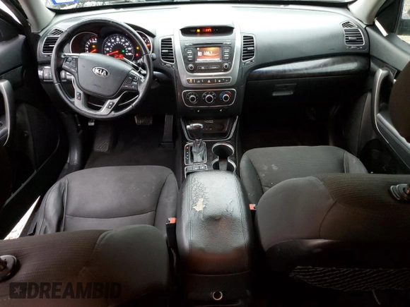 2015 Kia Sorento LX with VIN 5XYKT3A61FG609329, listed as a Copart auction lot 86425024 with 165,153 mi miles and Salvage Title. Bid and sale history available at carsss.com. Image 8.