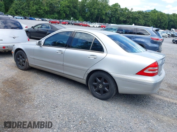 2003 Mercedes-Benz C 240 с VIN WDBRF81J73F366372, выставлен на аукционе IAAI как лот 42715567 с пробегом 159 500 миль миль и . История ставок и продаж доступна на DreamBid. Изображение 3.