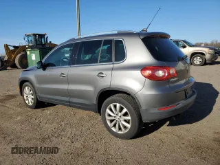 2011 Volkswagen Tiguan SE with VIN WVGBV7AX6BW525171, listed as a Copart auction lot 53643265 with 208,206 mi miles and Clean Title. Bid and sale history available at DreamBid. Image 2.
