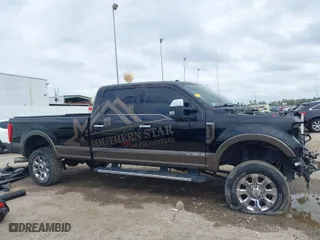 2017 Ford Super Duty F-250 SRW Lariat with VIN 1FT7W2BT7HEC14644, listed as a IAAI auction lot 41449381 with 125,963 mi miles. Bid and sale history available at carsss.com. Image 14.