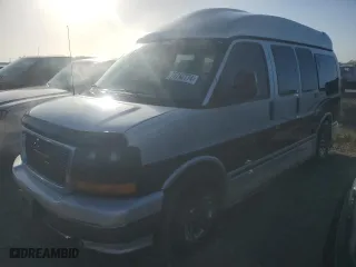 2005 GMC Savana Cargo Van YF7 Upfitter with VIN 1GDFG15T351246441, listed as a Copart auction lot 76742774 with 0 mi miles and Salvage Title. Bid and sale history available at carsss.com. Image 1.