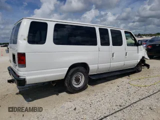 2008 Ford Econoline Passenger XL with VIN 1FBSS31L78DA02320, listed as a Copart auction lot 70076284 with Not Provided miles and Salvage Title. Bid and sale history available at DreamBid. Image 3.