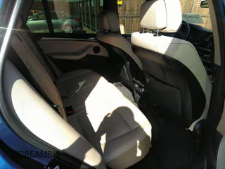 2012 BMW X5 35i с VIN 5UXZV4C5XCL749123, выставлен на аукционе IAAI как лот 41749728 с пробегом 124 193 миль миль и . История ставок и продаж доступна на DreamBid. Изображение 8.