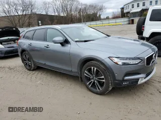 2018 Volvo V90 z VIN YV4102NK3J1018768, wystawiony jako Copart lot #84166884 z przebiegiem 86 811 mil mil oraz Szkoda całkowita • Salvage title. Historia ofert i sprzedaży dostępna na DreamBid. Obrazek 4.