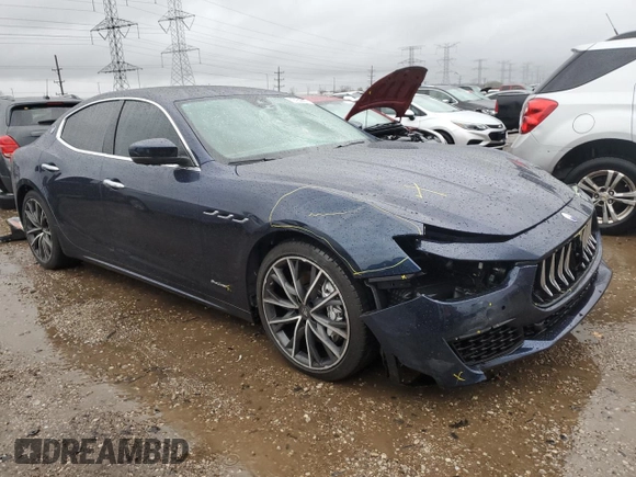 2019 Maserati Ghibli S Q4 GranLusso with VIN ZAM57YTL5K1324320, listed as a Copart auction lot 79184904 with 39,368 mi miles and Salvage Title. Bid and sale history available at carsss.com. Image 4.