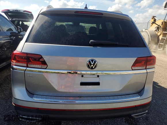 2022 Volkswagen Atlas SE with VIN 1V2DP2CA4NC545197, listed as a Copart auction lot 77783324 with Not provided miles and Non repairable. Bid and sale history available at DreamBid. Image 6.