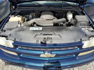 2005 Chevrolet Suburban LS with VIN 3GNFK16Z45G217822, listed as a Copart auction lot 74721784 with 0 mi miles and Non Repairable. Bid and sale history available at carsss.com. Image 12.