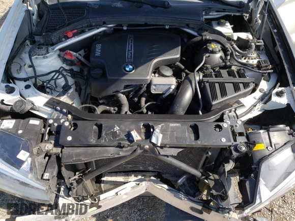 2015 BMW X4 xDrive28i with VIN 5UXXW3C57F0M88277, listed as a Copart auction lot 61388634 with 110,962 mi miles and Salvage title. Bid and sale history available at DreamBid. Image 11.