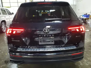 2023 Volkswagen Tiguan SE z VIN 3VV2B7AX1PM125167, wystawiony jako Copart lot #44709205 z przebiegiem 24 509 mil mil oraz Szkoda całkowita • Salvage title. Historia ofert i sprzedaży dostępna na DreamBid. Obrazek 6.