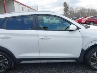 2020 Hyundai Tucson SEL with VIN KM8J3CAL5LU231183, listed as a IAAI auction lot 41509330 with 127,440 mi miles. Bid and sale history available at carsss.com. Image 13.