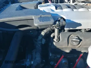 2015 Cadillac Escalade ESV Platinum с VIN 1GYS4UKJ3FR743194, выставлен на аукционе IAAI как лот 41847665 с пробегом Не указан миль и . История ставок и продаж доступна на DreamBid. Изображение 19.