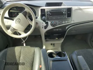 2014 Toyota Sienna LE AAS with VIN 5TDKK3DCXES491979, listed as a Copart auction lot 58493005 with 165,975 mi miles and Salvage title. Bid and sale history available at DreamBid. Image 8.