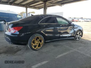2015 Mercedes-Benz CLA 250 with VIN WDDSJ4EB1FN176192, listed as a Copart auction lot 50578155 with 124,292 mi miles and Salvage Title. Bid and sale history available at DreamBid. Image 3.