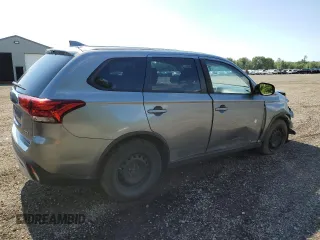 2020 Mitsubishi Outlander ES z VIN JA4AZ2A31LZ612278, wystawiony jako Copart lot #62982274 z przebiegiem 225 958 mil mil oraz Szkoda całkowita • Salvage title. Historia ofert i sprzedaży dostępna na DreamBid. Obrazek 3.