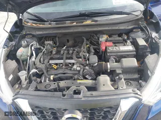 2019 Nissan Kicks SV with VIN 3N1CP5CU8KL557557, listed as a IAAI auction lot 41725802 with 94,023 mi miles. Bid and sale history available at carsss.com. Image 10.