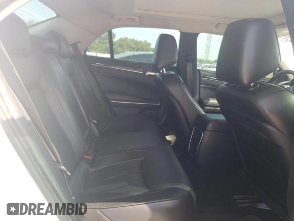 2020 Chrysler 300 Limited with VIN 2C3CCAEG5LH124463, listed as a Copart auction lot 67393734 with 104,833 mi miles and Salvage Title. Bid and sale history available at DreamBid. Image 10.
